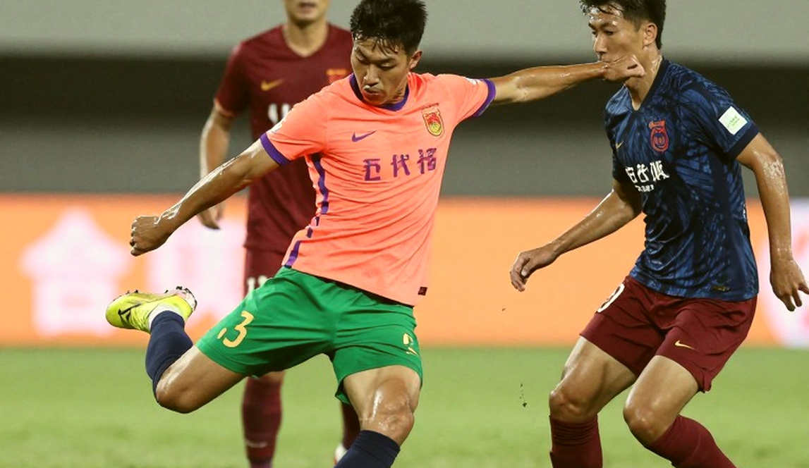 Hai nửa quả cau: Kevin Diks muốn đá cặp cùng Jay Idzes ở cấp câu lạc bộ