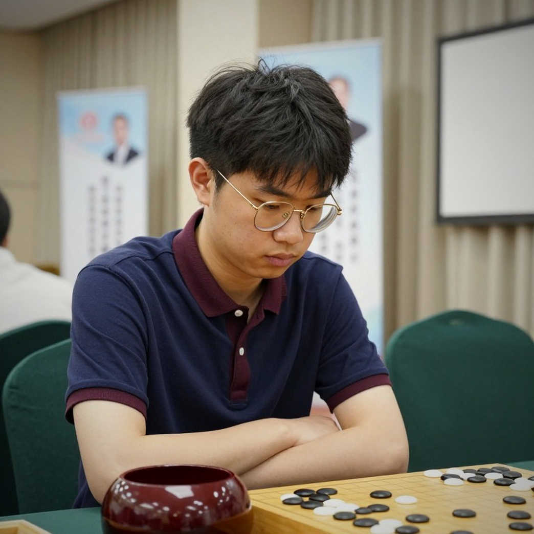 Chủ tịch FIDE là Arkady Dvorkovich, không phải Timur Turlov: bài học từ một tiêu đề sai trong làng cờ vua