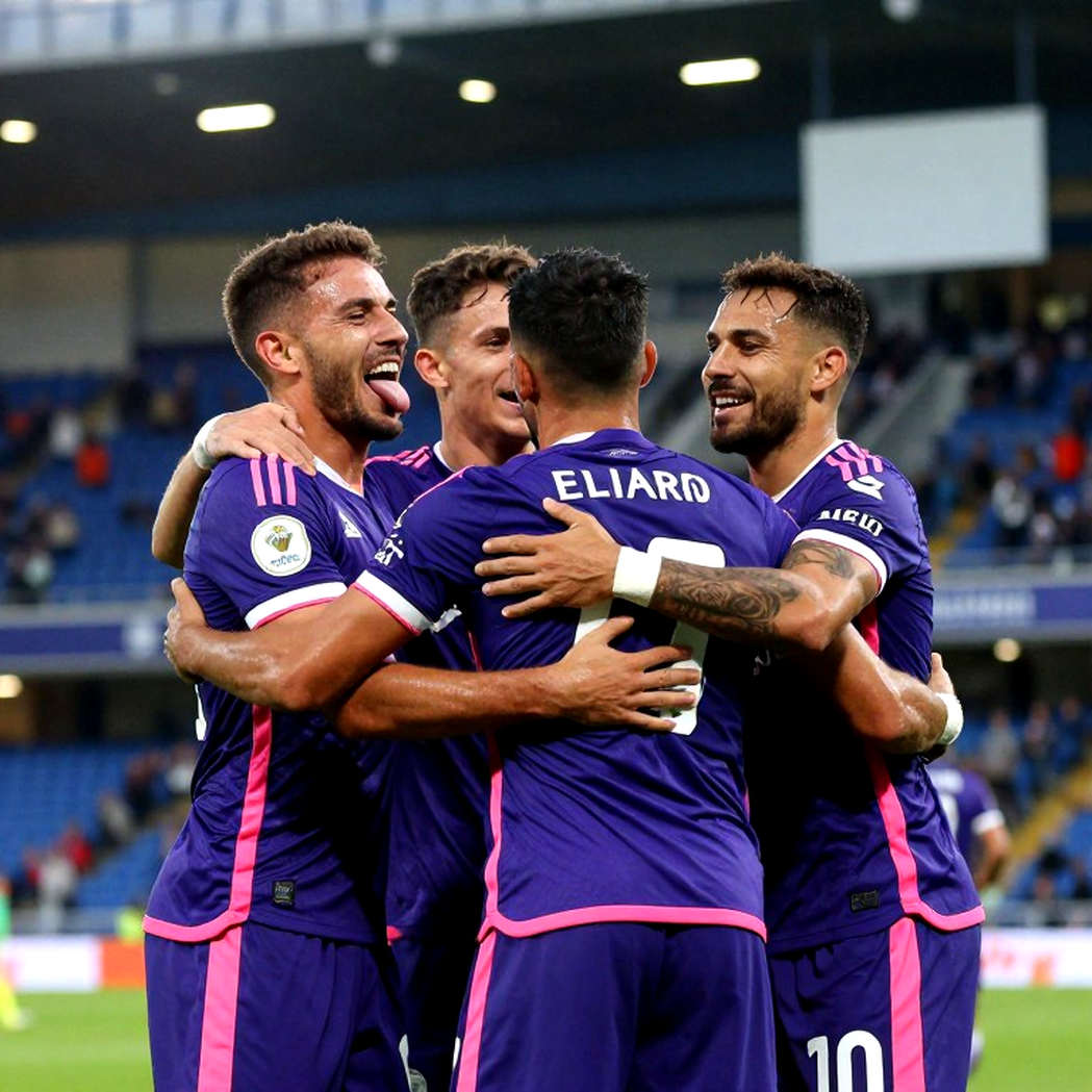 Fàbregas xin Como 'tha' Man United ở phút 85 rồi tự nhận sai: bàn thua của Zirkzee là dữ liệu đáng đọc nhất đêm đó