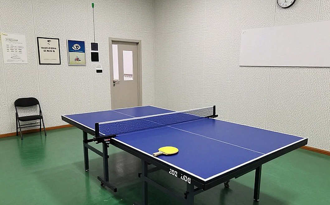 Bóng bàn Việt Nam giữa hai thế giới giải đấu: ghi chép từ một bảng dữ liệu trống ở Nhà thi đấu Trịnh Hoài Đức